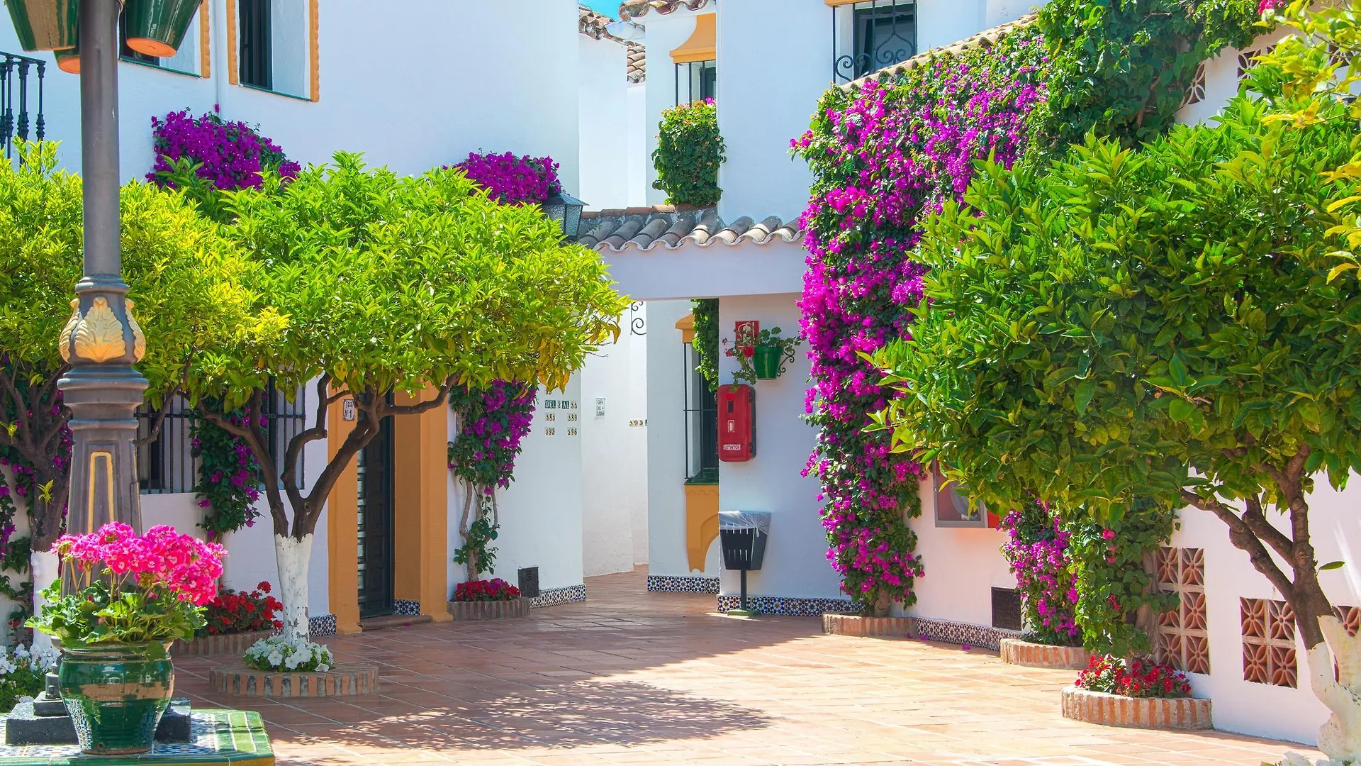 Globales Pueblo Andaluz Hotel San Pedro de Alcántara Spanien